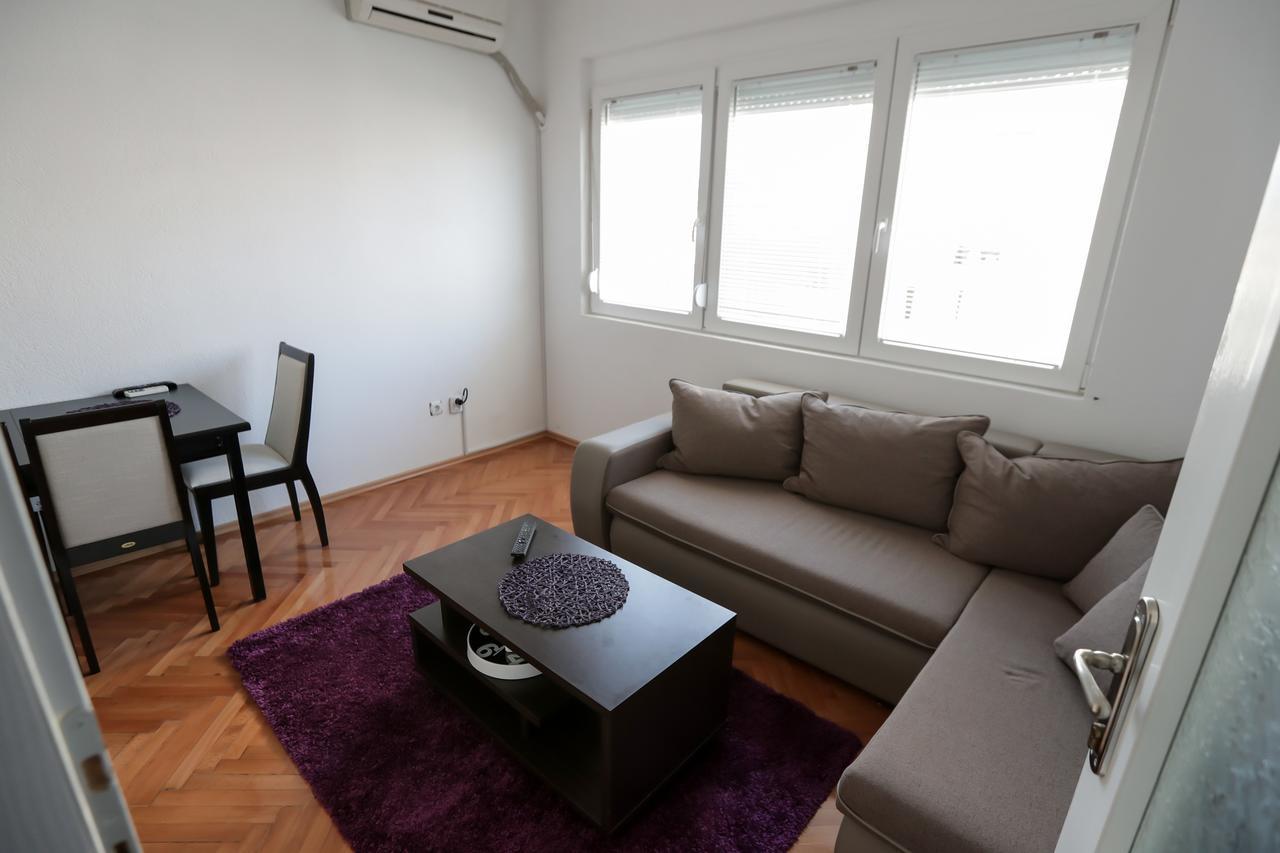 Day&Night Apartment โอครีด ภายนอก รูปภาพ