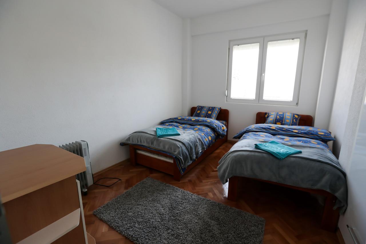 Day&Night Apartment โอครีด ภายนอก รูปภาพ