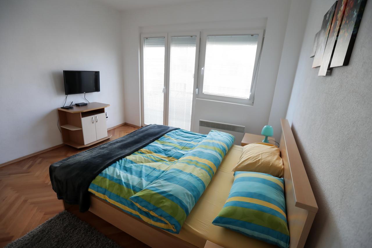 Day&Night Apartment โอครีด ภายนอก รูปภาพ